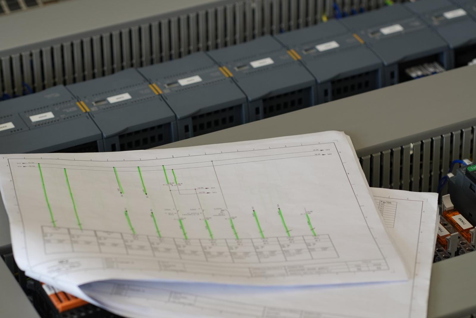 Schema elettrico per quadro industriale
